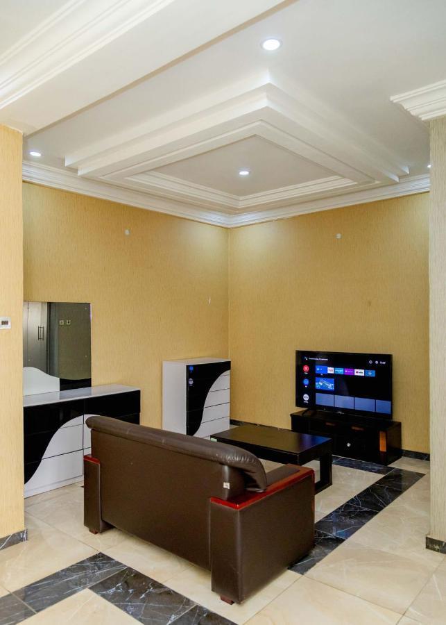 Akingston Residence Ιμπαντάν Εξωτερικό φωτογραφία