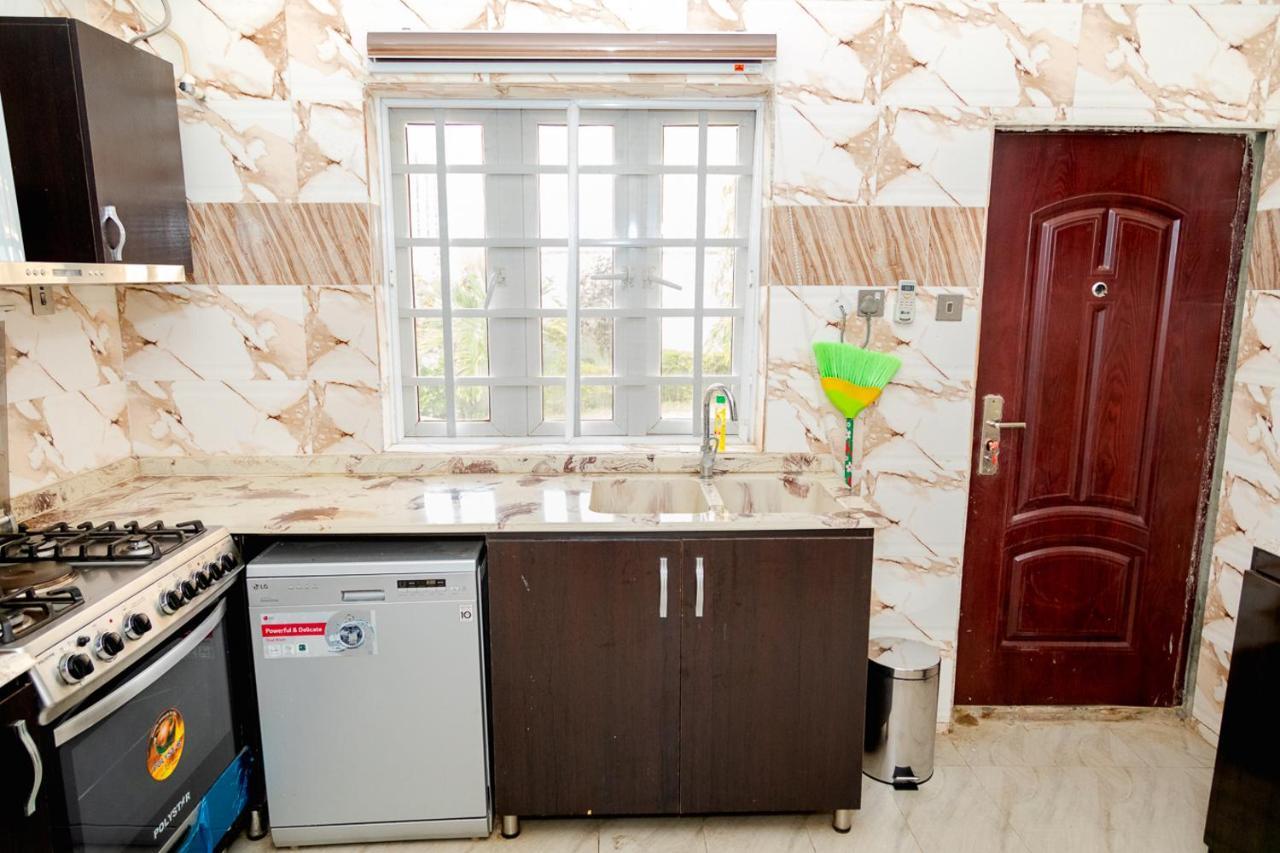 Akingston Residence Ιμπαντάν Εξωτερικό φωτογραφία
