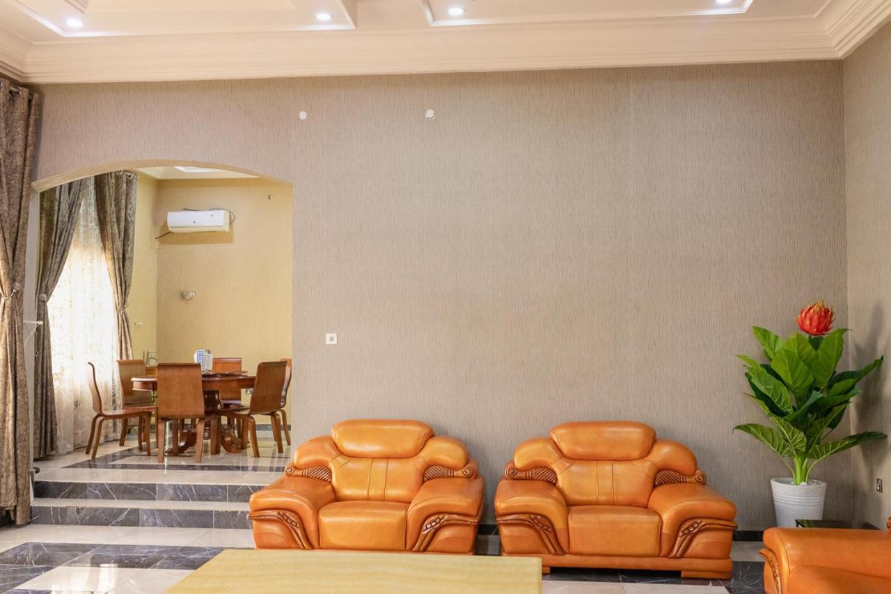 Akingston Residence Ιμπαντάν Εξωτερικό φωτογραφία